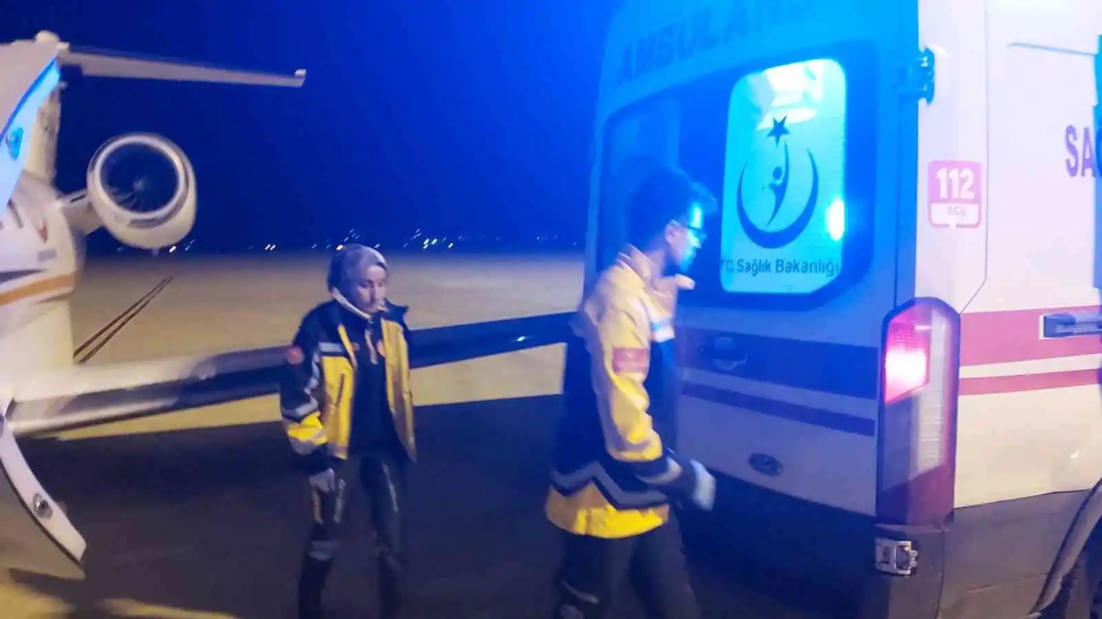 Ambulans uçak 8 yaşındaki çocuk için havalandı
