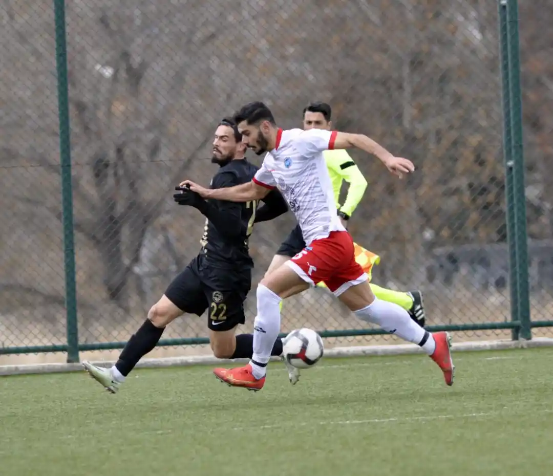 Develigücü: 0- Talasgücü Belediyespor: 0
