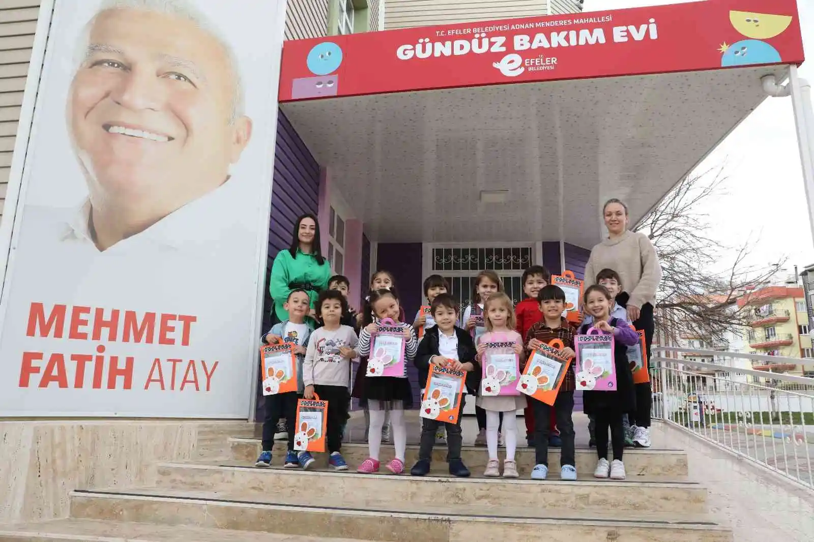 Efeler’in Gündüz Bakımevlerinde karne heyecanı
