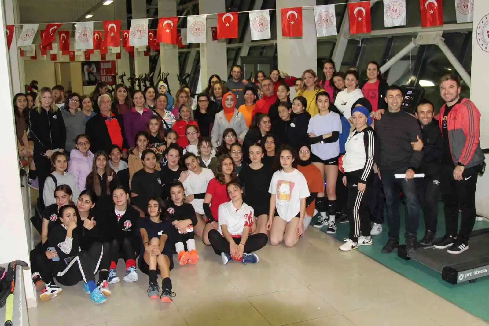 Menteşe’de ücretsiz fitness salonu açıldı
