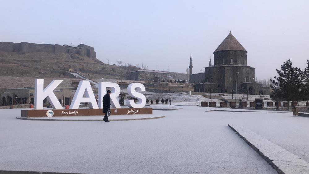 Meteorolojiden Kars'ta buzlanma ve don uyarısı