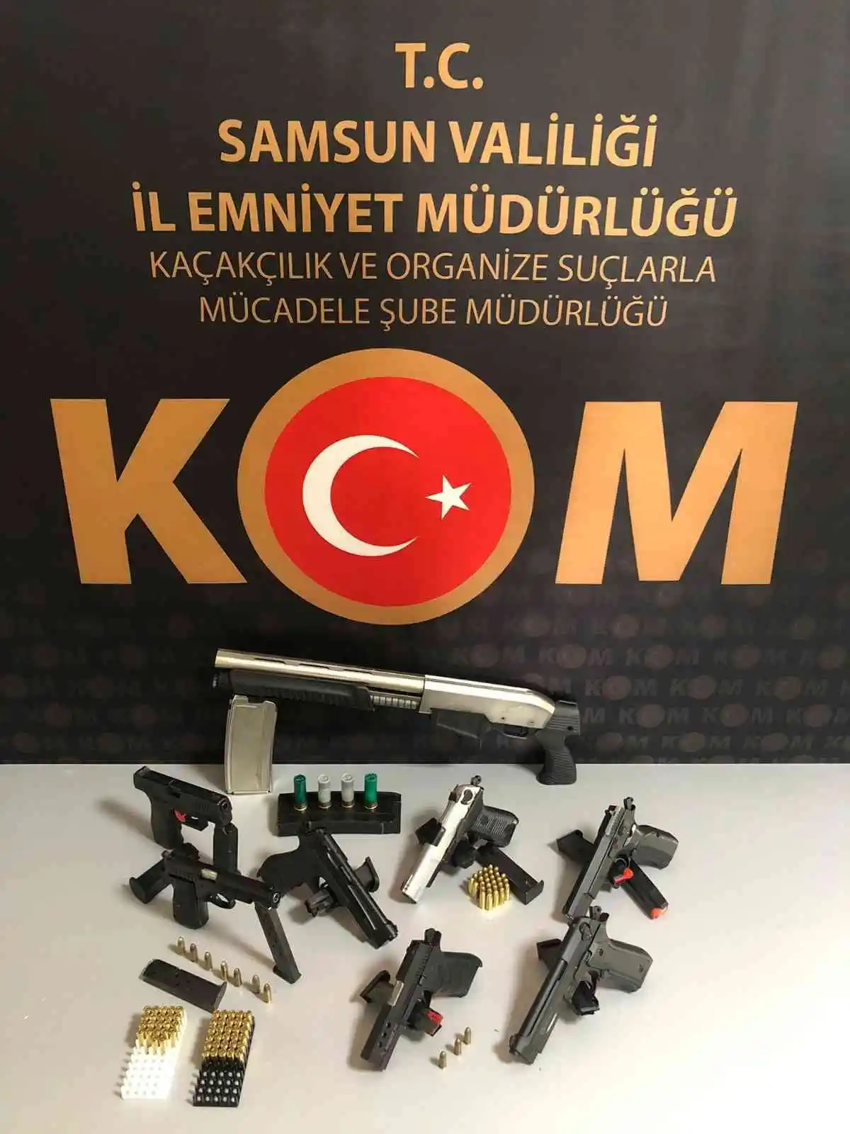 Samsun'da silah operasyonu: 2 gözaltı
