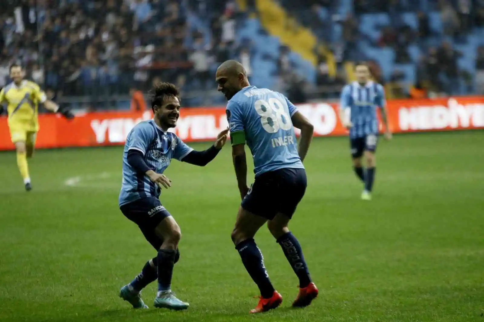 Spor Toto Süper Lig: Adana Demirspor: 3 - MKE Ankaragücü: 1 (Maç sonucu)
