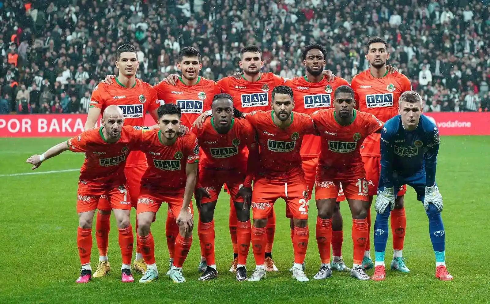 Spor Toto Süper Lig: Beşiktaş: 0 - Alanyaspor: 0 (Maç devam ediyor)
