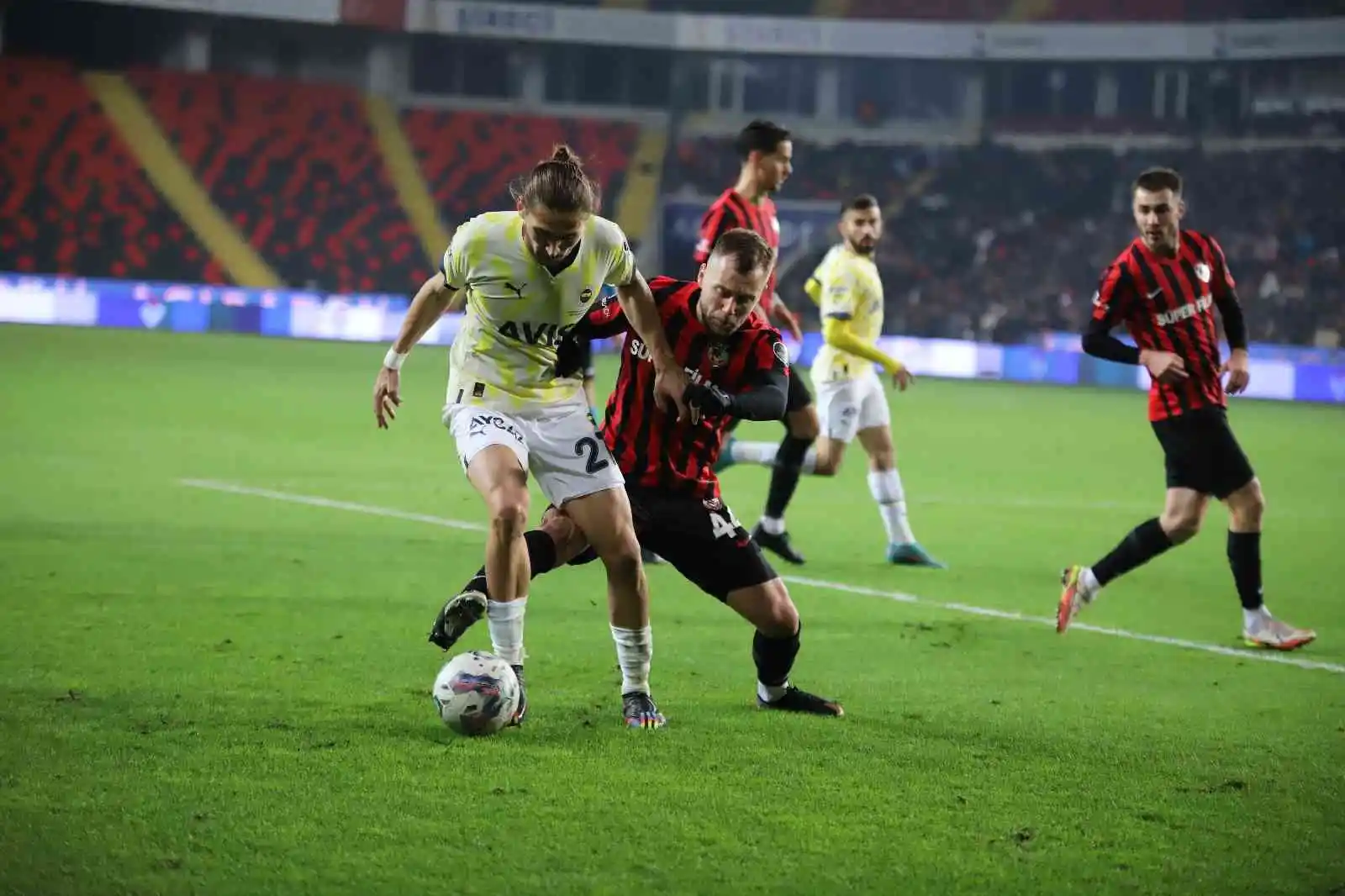 Spor Toto Süper Lig: Gaziantep FK: 1 - Fenerbahçe: 2 (Maç sonucu)
