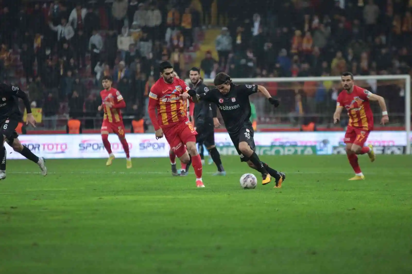 Spor Toto Süper Lig: Kayserispor: 4 - Sivasspor: 1 (Maç sonucu)
