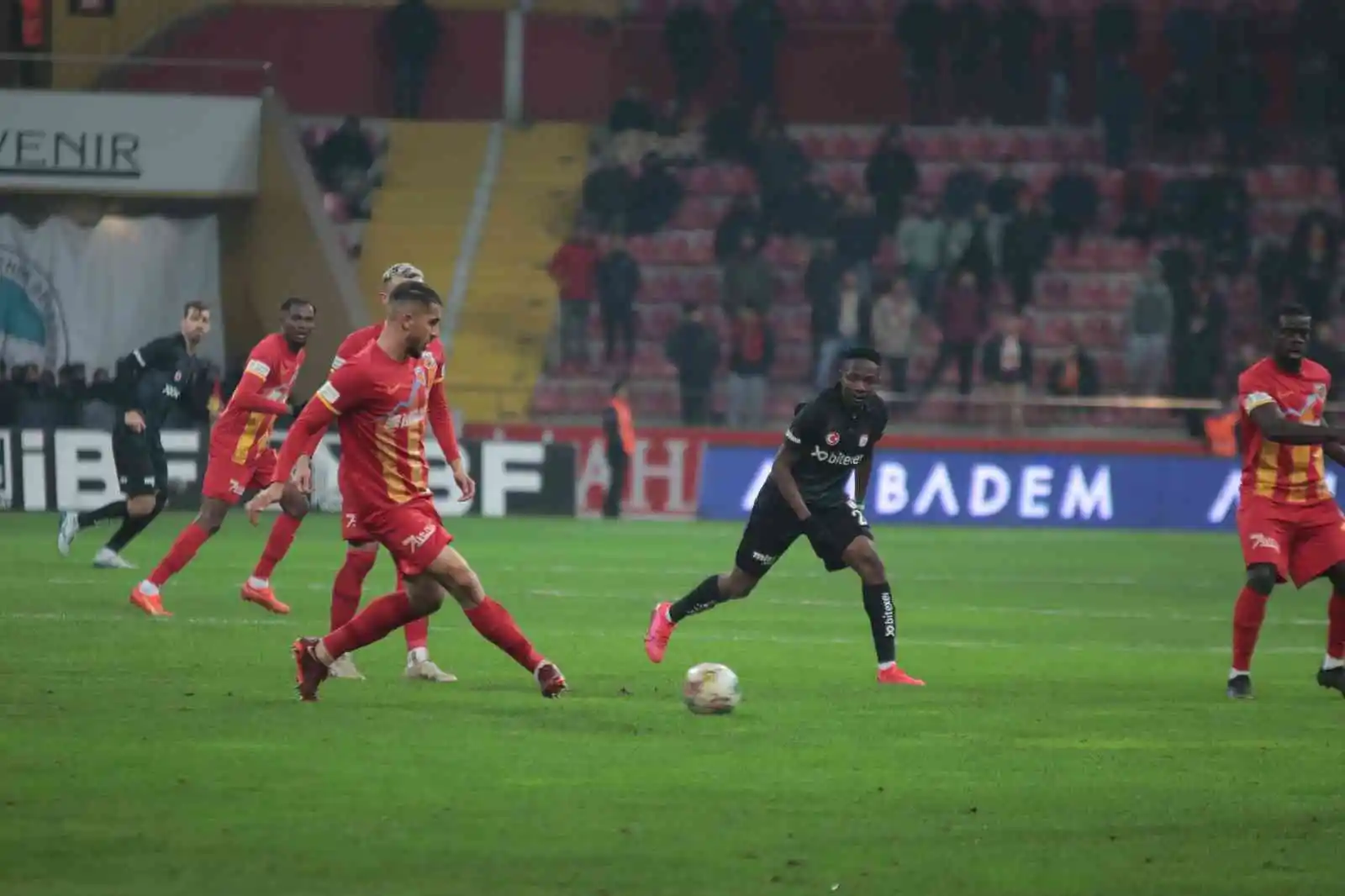 Spor Toto Süper Lig: Kayserispor: 4 - Sivasspor: 1 (Maç sonucu)
