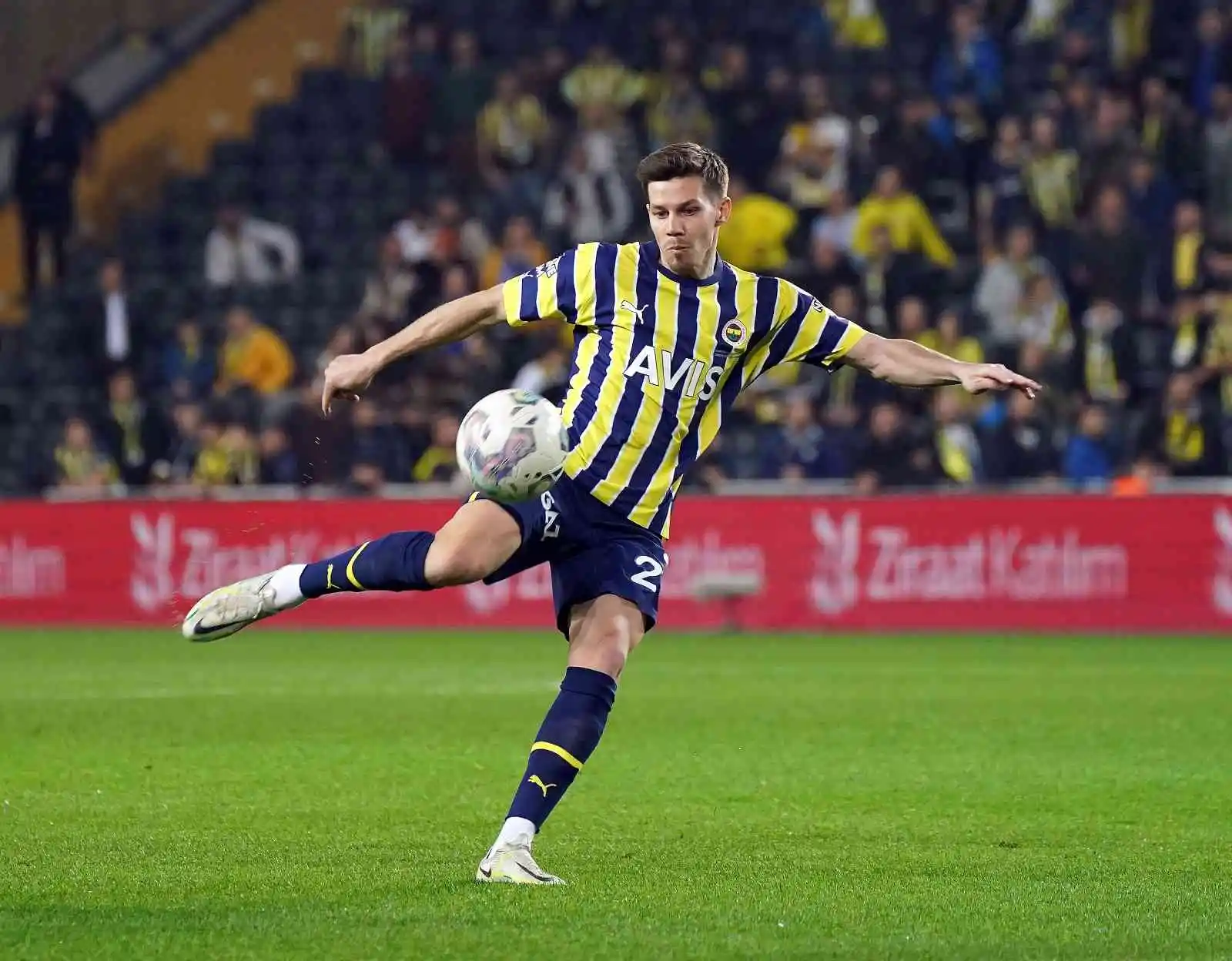 Ziraat Türkiye Kupası: Fenerbahçe: 1 - Çaykur Rizespor: 1 (İlk yarı)
