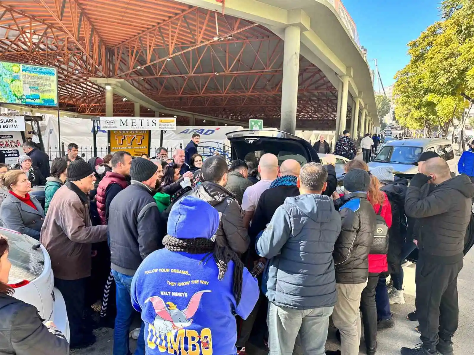 Adana Masası'ndan 15 bin depremzedeye yardım
