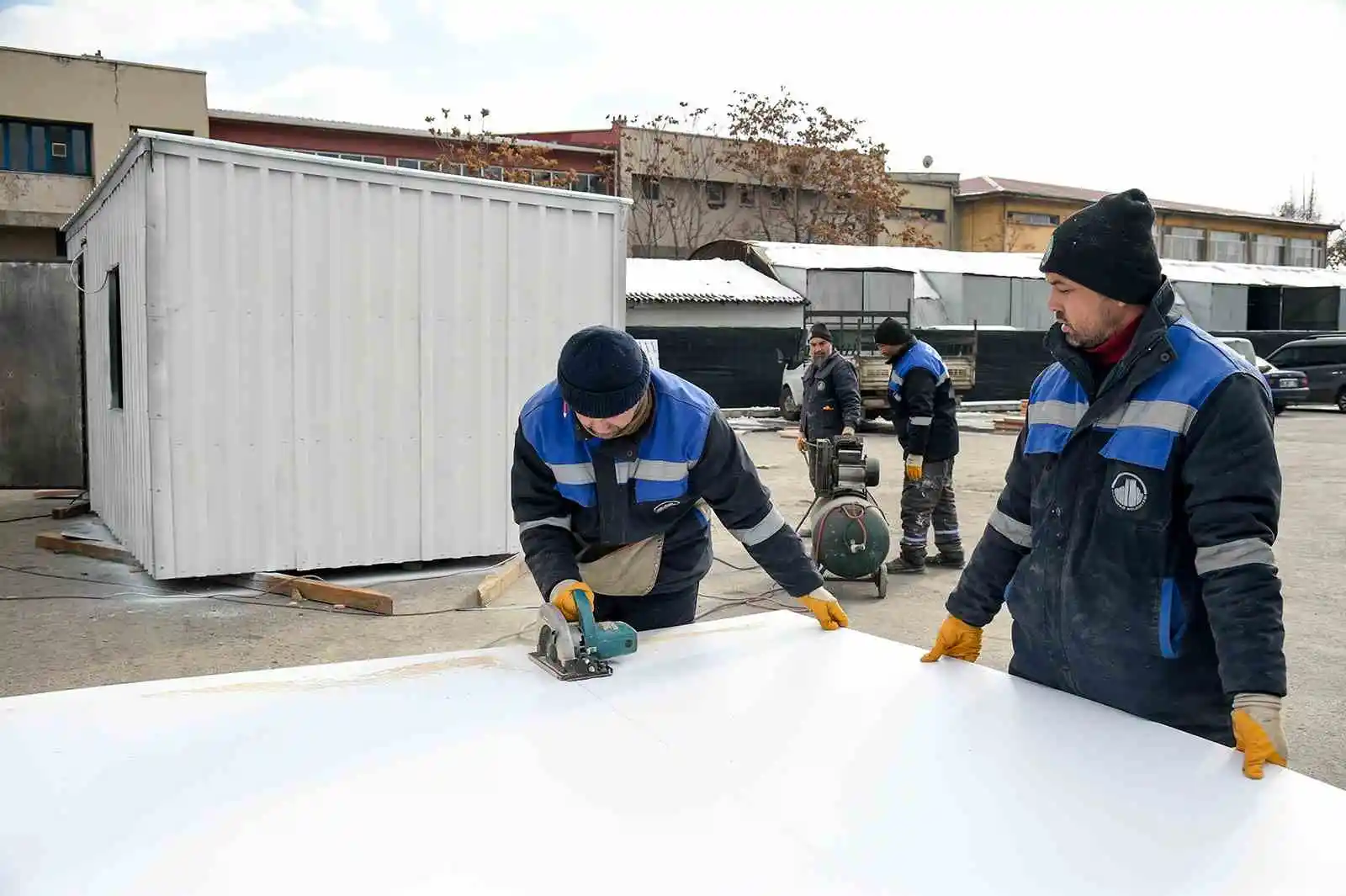 Altındağ Belediyesinden prefabrik ev desteği
