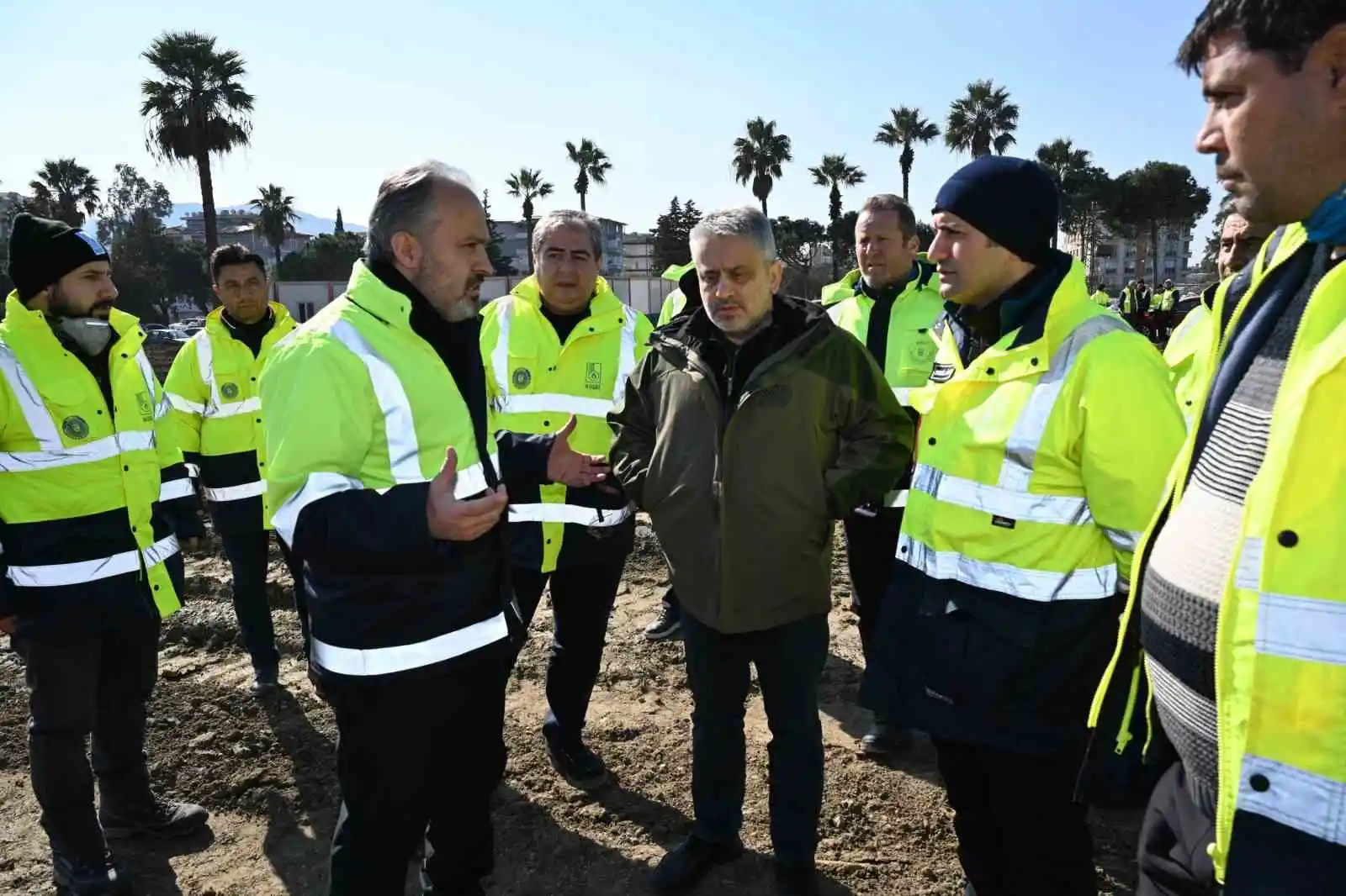 Bursa, Hatay'da barınma için düğmeye bastı
