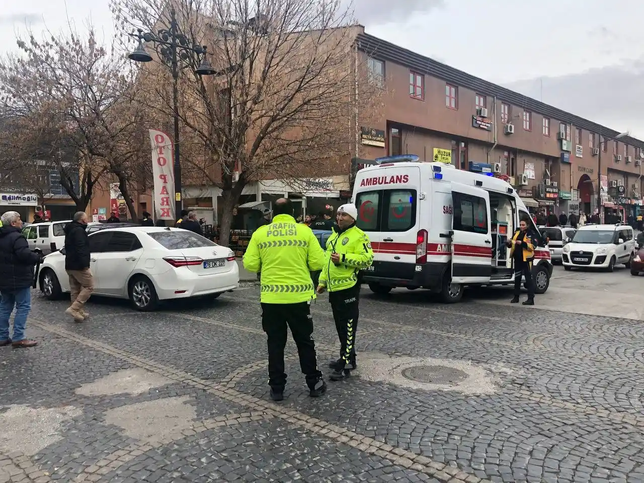 Erzincan’da silahlı kavga: 3 yaralı
