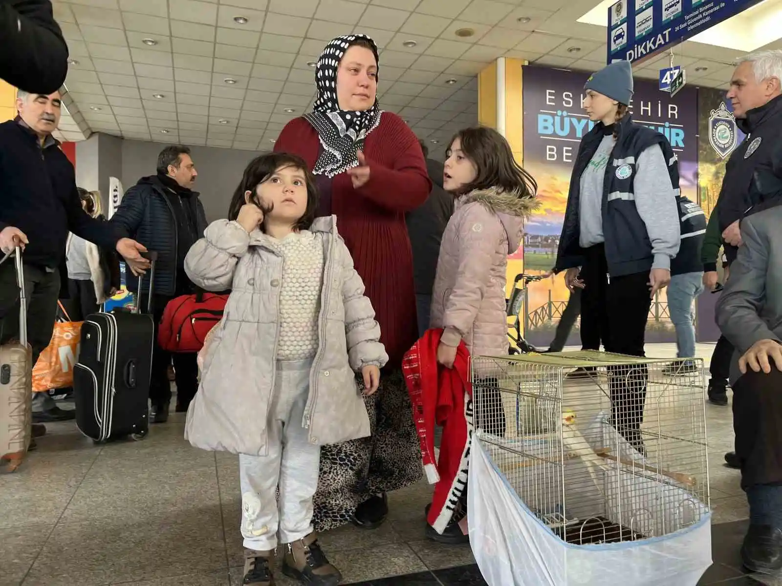 Eskişehir’e gelen depremzedeler o anları gözyaşları ile anlattı
