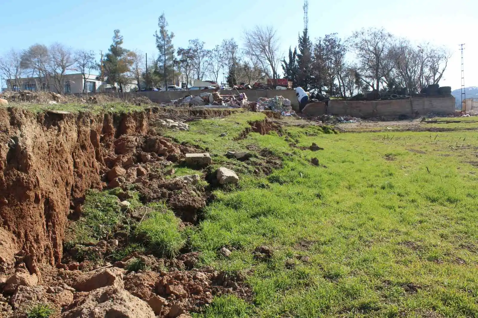 Fay hattı geçtiği yeri savaş alanına çevirdi
