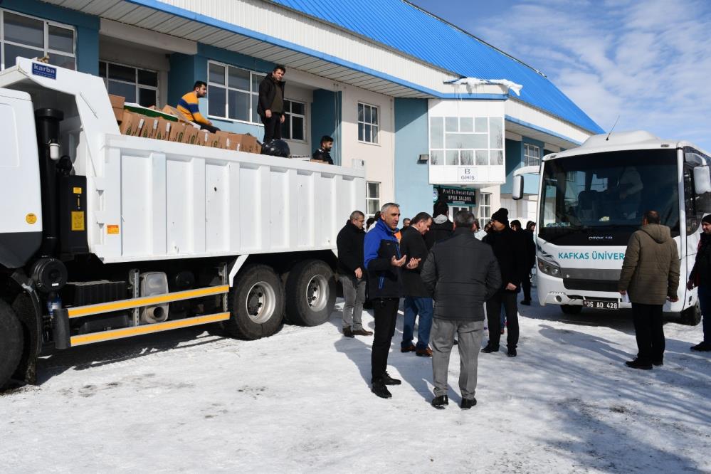 Kafkas Üniversitesi'nden yardım seferberliği