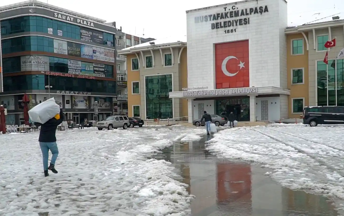 Mustafakemalpaşa’da deprem seferberliği sürüyor
