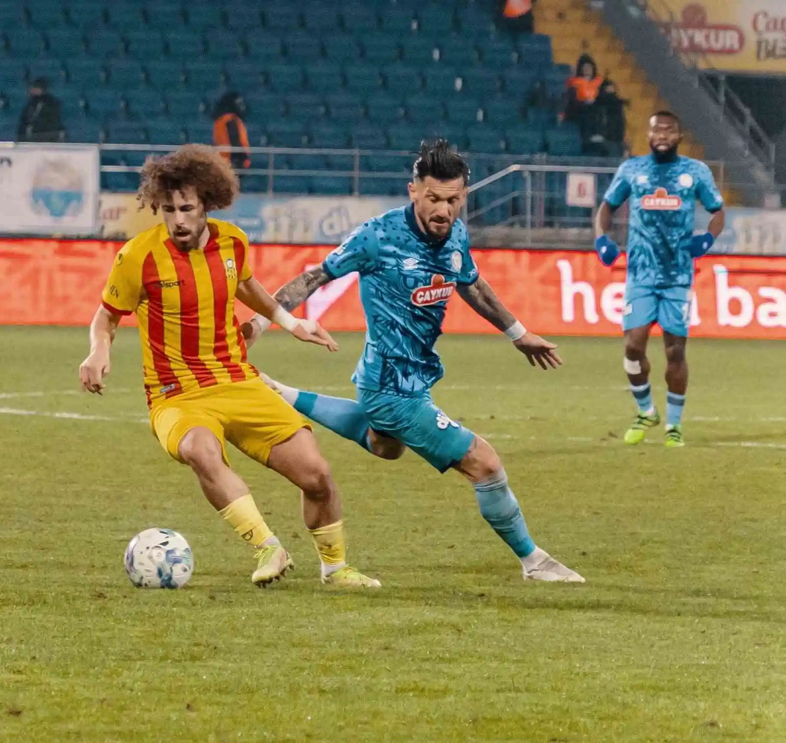 Spor Toto 1. Lig: Çaykur Rizespor: 5 - Yeni Malatyaspor: 1
