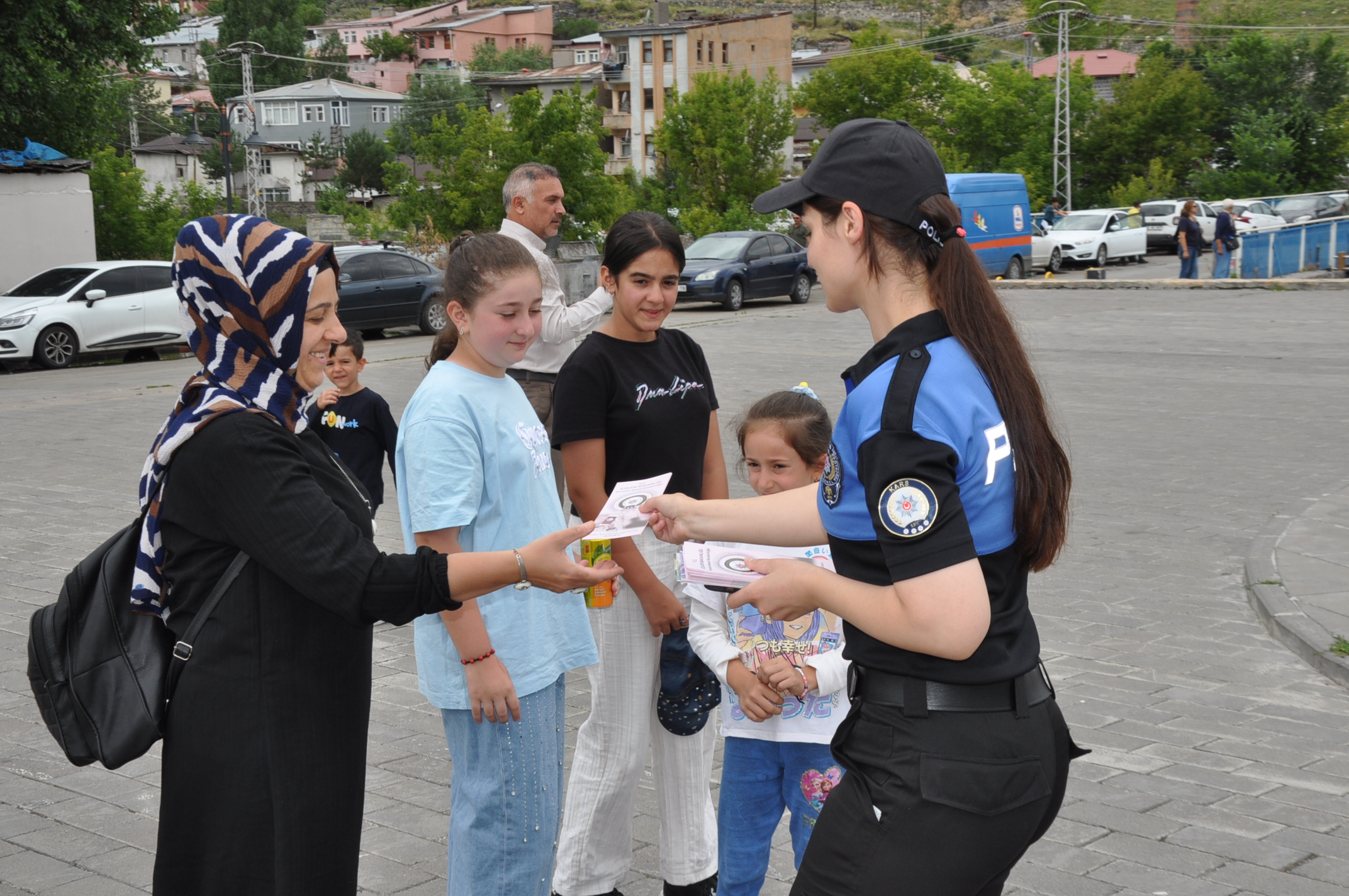 Kars'ta 289 ihbar yapılan KADES uygulaması tanıtıldı