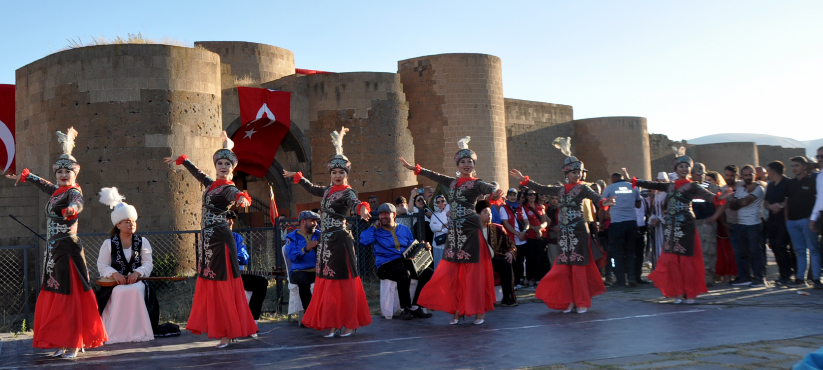 Kars'ta Ani'nin fethinin 960'ıncı yıl dönümü kutlandı