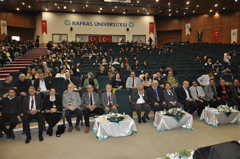 Durmuş :Kars bir şiir ve şuur kentidir