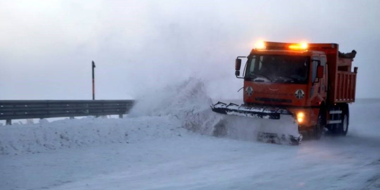 Kars'ta 30 köy yolu ulaşıma kapandı