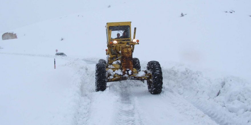 Kars'ta 9 köy yolu ulaşıma kapandı