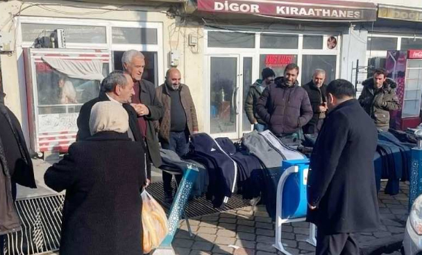 Digor'da sigara izmaritleri sokağa atılmayacak