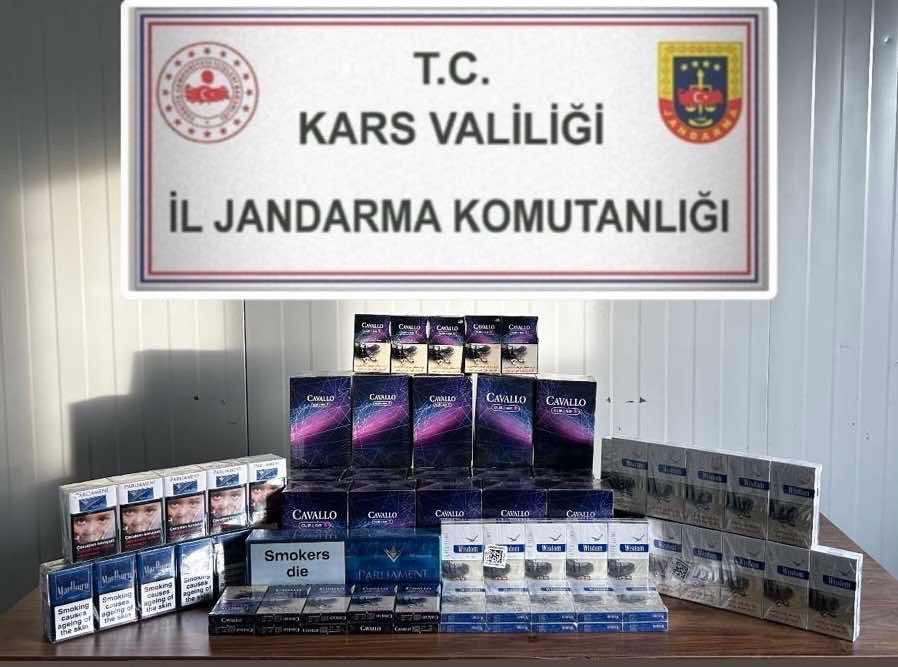 Kars'ta yüzlerce paket kaçak sigara ele geçirildi